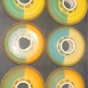 Used Blue and Black Hornet Splits (8 Blue) (2 Black)
