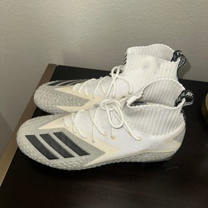 EXTREMELY RARE Men's  Size M 11.5 Adidas High Top freak ultra Primeknit Cleats (New)