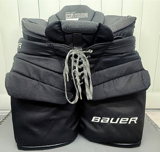 Intermediate Medium Bauer Elite Hockey Goalie Pants (Used)