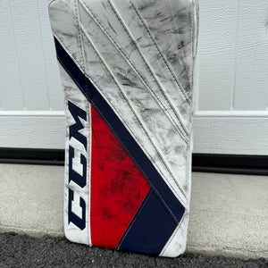 CCM Extreme Flex 5.9 Regular  (Used)