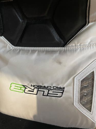 33" 2023 Vaughn SLR3 Pro Carbon Goalie Leg Pads Pro Stock (Used)