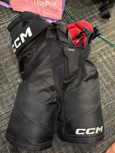 Medium Senior CCM Jetspeed ft6 Hockey Pants (New)