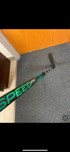Intermediate CCM JETSPEED FTW Left Hand Hockey Stick P28 (New)