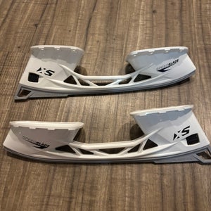 CCM Hockey SpeedBlade XS Skate Blade Holders Size 295 Brand New