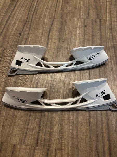 CCM Hockey SpeedBlade XS Skate Blade Holders Size 295 Brand New