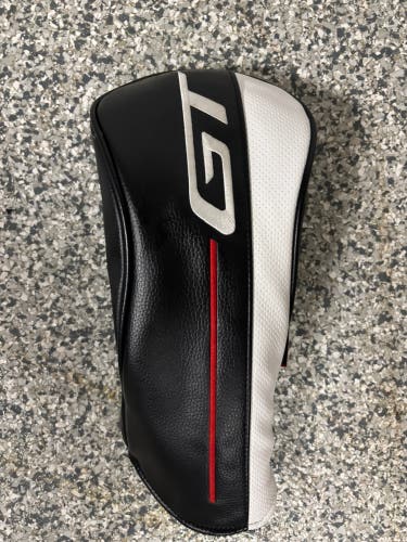 Titleist GT4 Driver Clubhead Cover