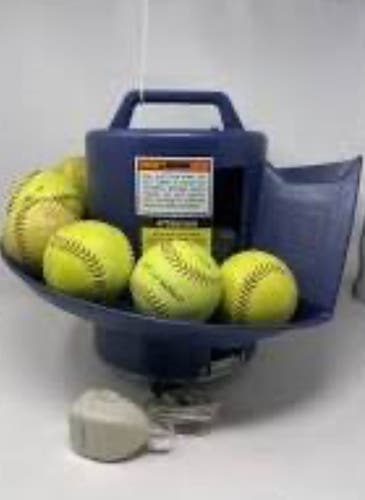 (Used) Jug Toss Pitching Machine