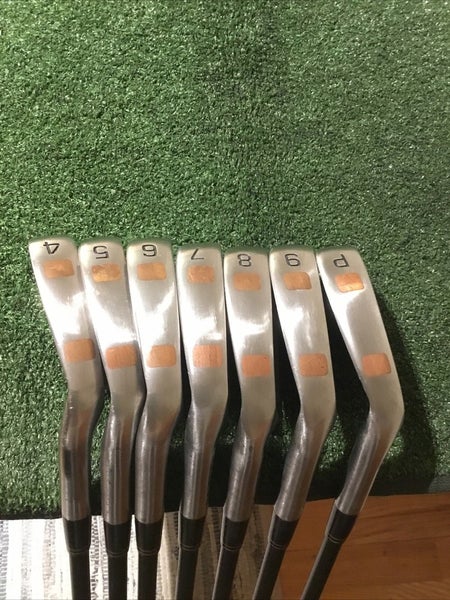 Square Two Left Handed Powercircle Irons Set (4-PW) Regular Graphite (+1) LH