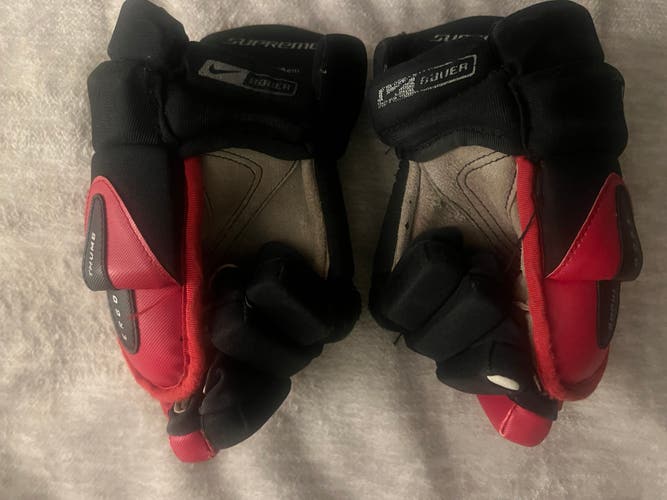 Bauer Supreme 50 Youth Gloves 11" (Used)