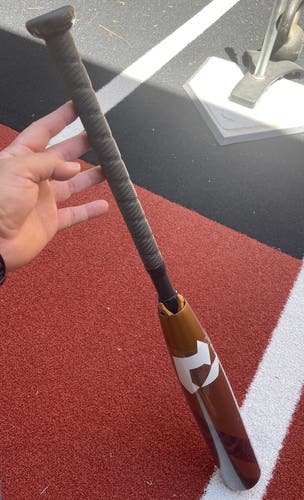 2022 DeMarini Zoa Composite USSSA Certified Bat (-8)  22 oz 30" (New)