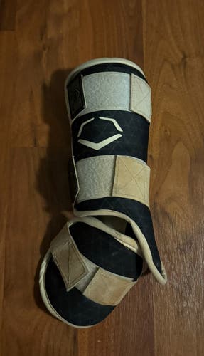 EvoShield Left Handed Batter Leg Guard (Used)
