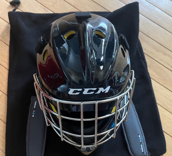 Youth CCM Axis 1.5 Goalie Mask (Used)