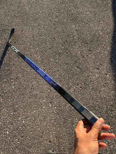 Senior CCM RibCor Trigger 8 Pro Right Handed Hockey Stick P88 (Used)