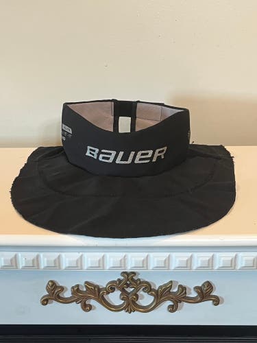 Bauer Neck guard