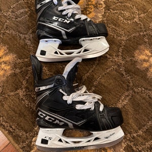 CCM RibCor 90K Hockey Skates Regular Width Size 1.5 (Used)