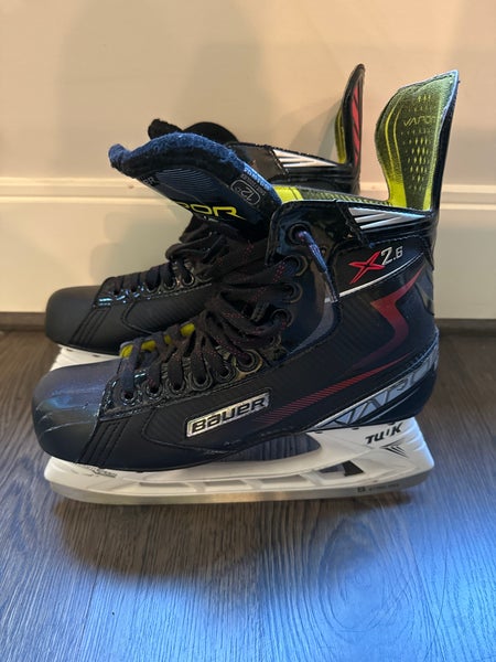 Bauer Vapor Hockey Skates 12 (Used)