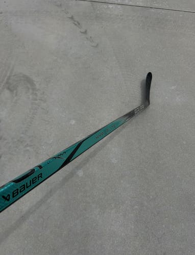 Filip Zadina Game Used Bauer Vapor Hyperlite 2 Left Handed P28