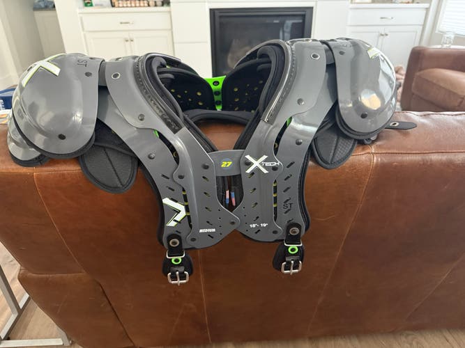 Medium Adult  Xtech Shoulder Pads (New)
