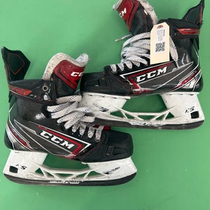 Senior CCM JetSpeed FT2 Hockey Skates | Size 8