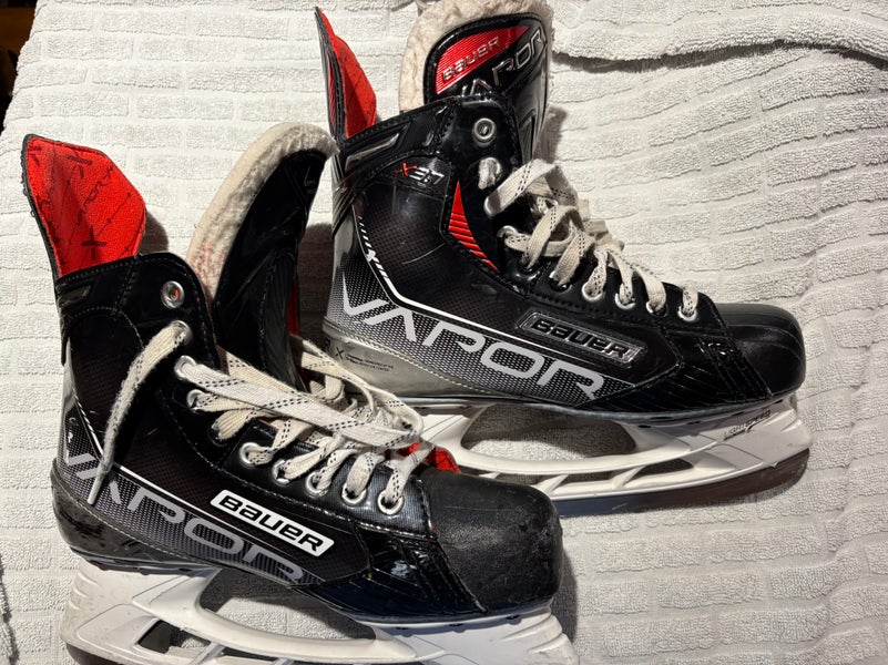 9D X3.7 Bauer Vapor skates