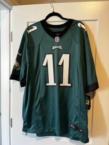 Signed Eagles Jersey Men's XL (New)