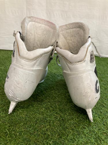 Senior Bauer Reactor 2000 Hockey Goalie Skates Regular Width 10.5 (Used)