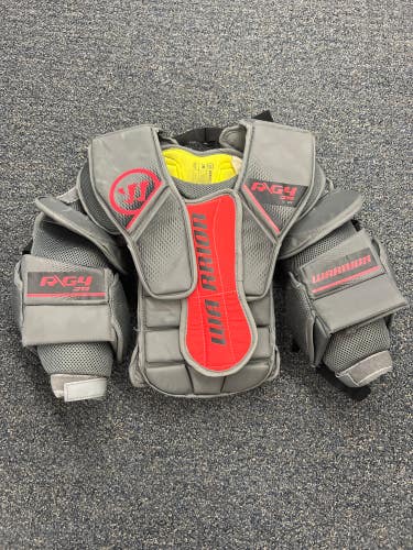 Junior Small/Medium Warrior Ritual G4 Goalie Chest Protector (Used)