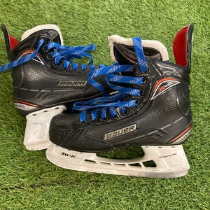 Bauer Vapor X400 Hockey Skates | Intermediate 5 (Regular)