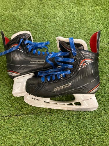 Bauer Vapor X400 Hockey Skates | Intermediate 5 (Regular)