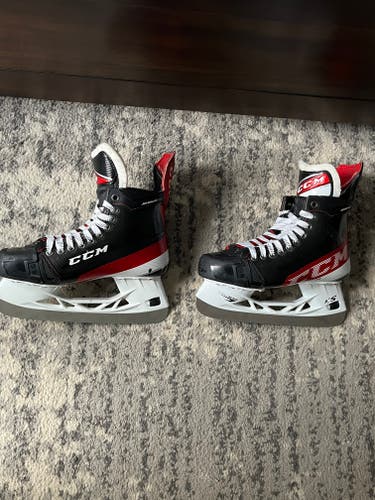 CCM FT4 Pro Hockey Skates - 6.5 Regular