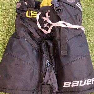 Black Junior Small Bauer Supreme 3S Pro Hockey Pants (Used)
