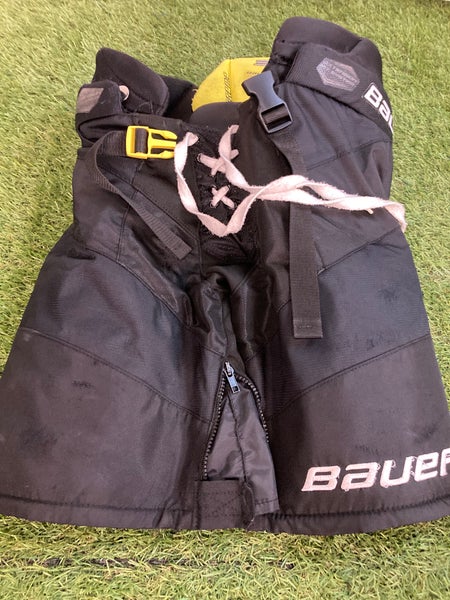 Black Junior Small Bauer Supreme 3S Pro Hockey Pants (Used)