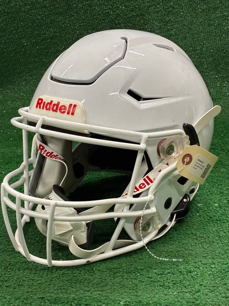 Adult Small Riddell SpeedFlex Helmet (Used)