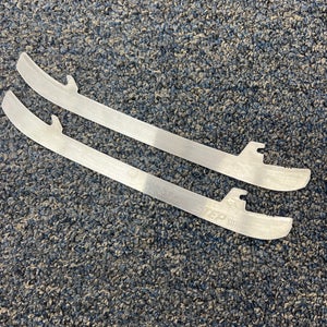 Step Steel Holders, Runners, & Replacement Steel Blades 238 mm (Used)