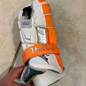 Pair Of Utah Archers Gloves