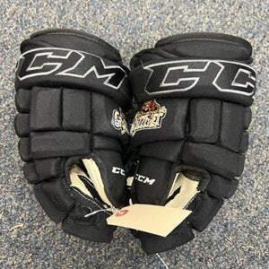 Junior CCM HG4PC Gloves 12" (Used)