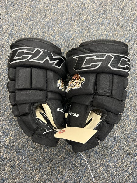 Junior CCM HG4PC Gloves 12" (Used)