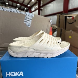Hoka One One Ora Recovery 1134527-SSND Men's US 10 Shifting Sand Sandals FL3825