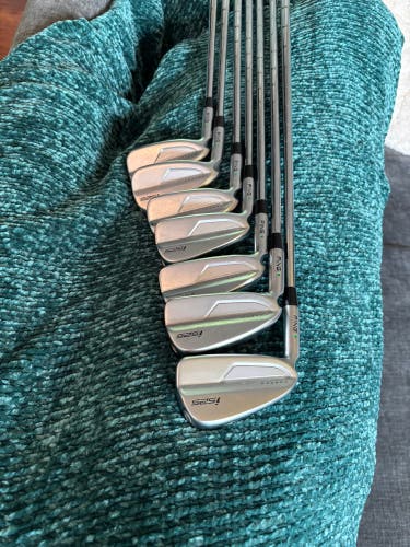 Men's 2023 Ping i525 Left Hand Iron Set Stiff Flex  Steel Shaft (Used)