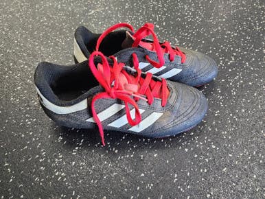 Used Adidas Soccer Cleats Black Junior 01 11849-S000029835