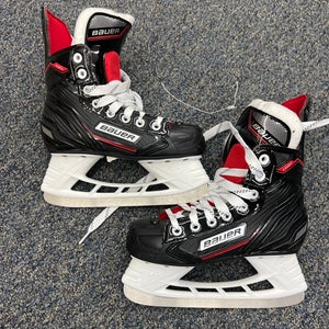 Junior Bauer NSX Hockey Skates Size 1 (Used)