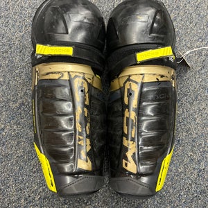 Senior CCM Tacks AS-V Pro Shin Pads 13" (Used)