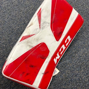 Senior CCM Revolution 575 Goalie Gloves & Blockers Regular (Used)