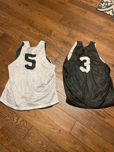 Black Adult Unisex  Riddell Jersey (Used)
