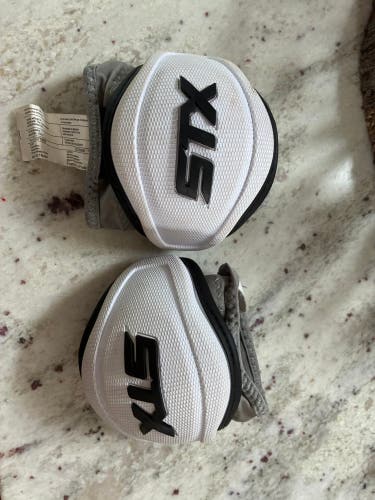 Small / Medium Adult STX Stallion 900 Arm Pads (Used)