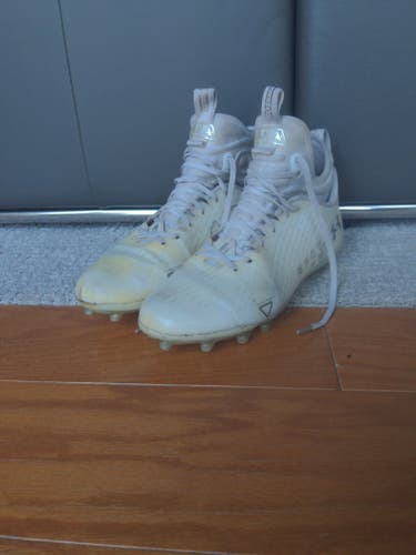 Under Armour Spotlight LUX MC Mens 10.0 Mid top, white, skill, big skill