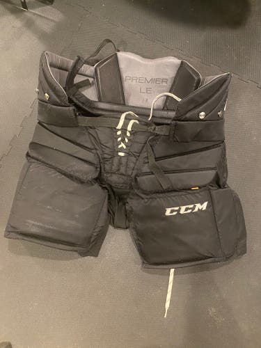 Large Senior CCM Premier le Hockey Goalie Pants (Used)