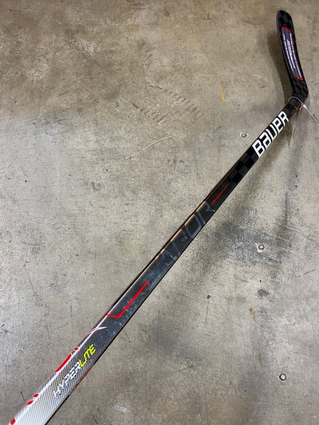 NEW Intermediate Bauer Vapor Hyperlite Hockey Stick Left Hand P88 (62")