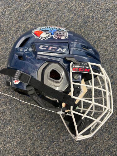 Small CCM Super Tacks X Helmet (Used)