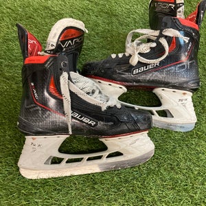 Bauer Vapor 3X Pro Hockey Skates Size 6 (Used)
